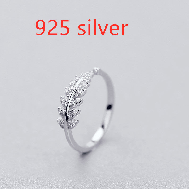 Simple Leaf Design Flower Ring - Women's Wedding Jewellery