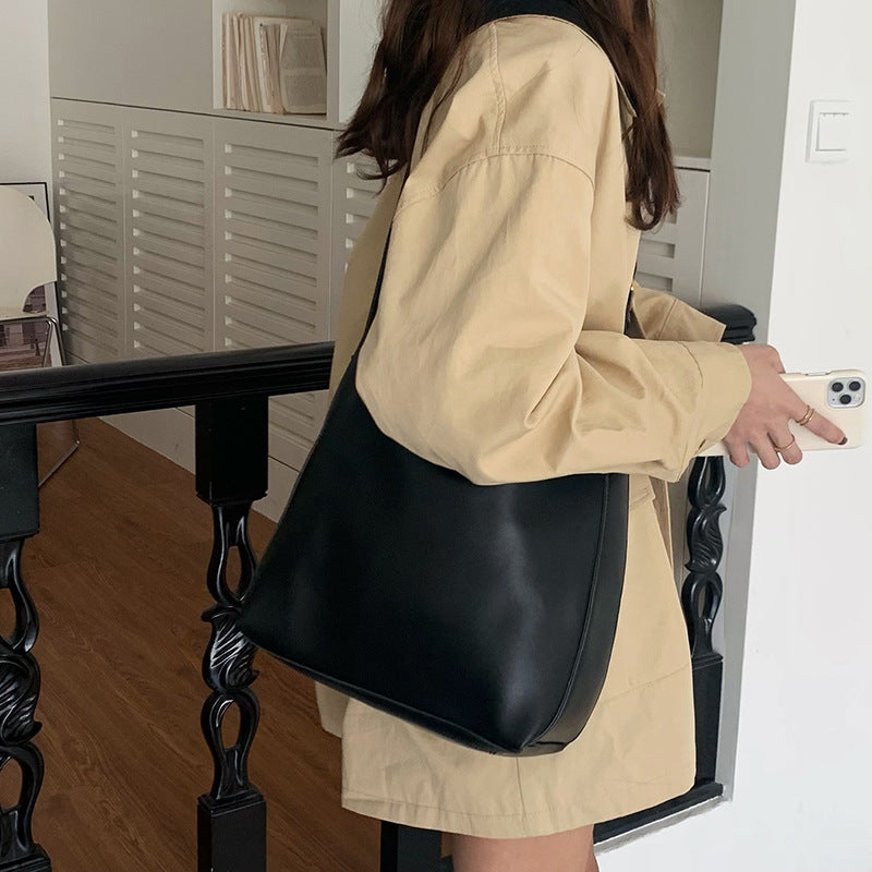 Versatile Large Capacity Women's Bucket Bag