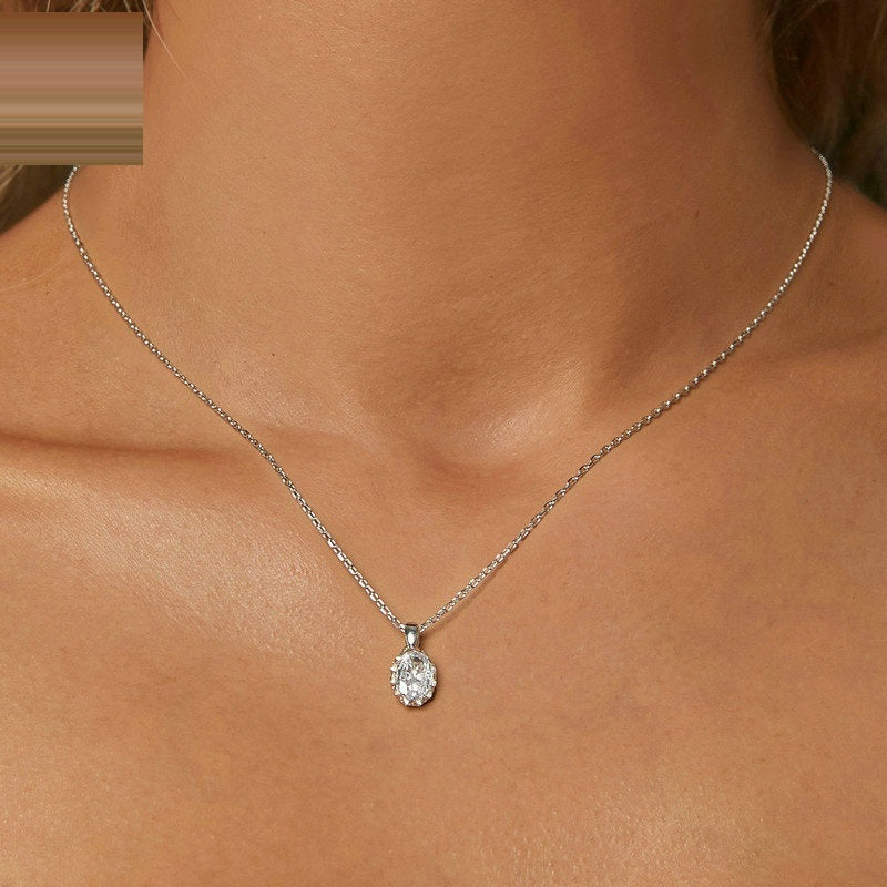 1 CT Moistness Drop Necklace