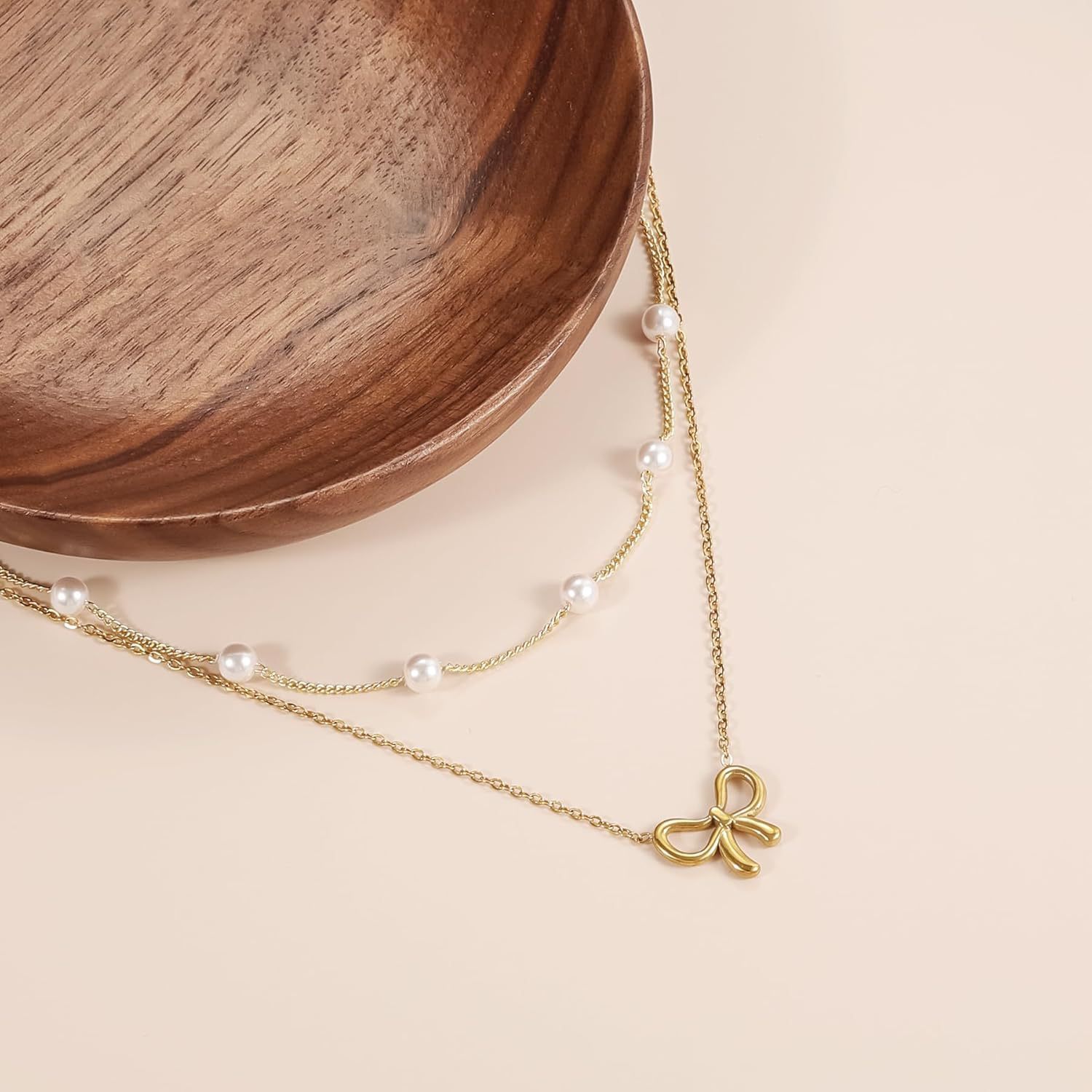 Double Layer Pearl Bow Pendant Necklace