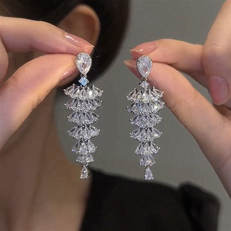 Zircon Christmas Tree Drop Earrings – Trendy Festive Jewellery
