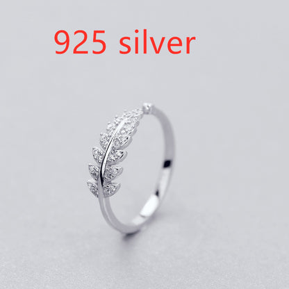 Simple Leaf Design Flower Ring - Women's Wedding Jewellery