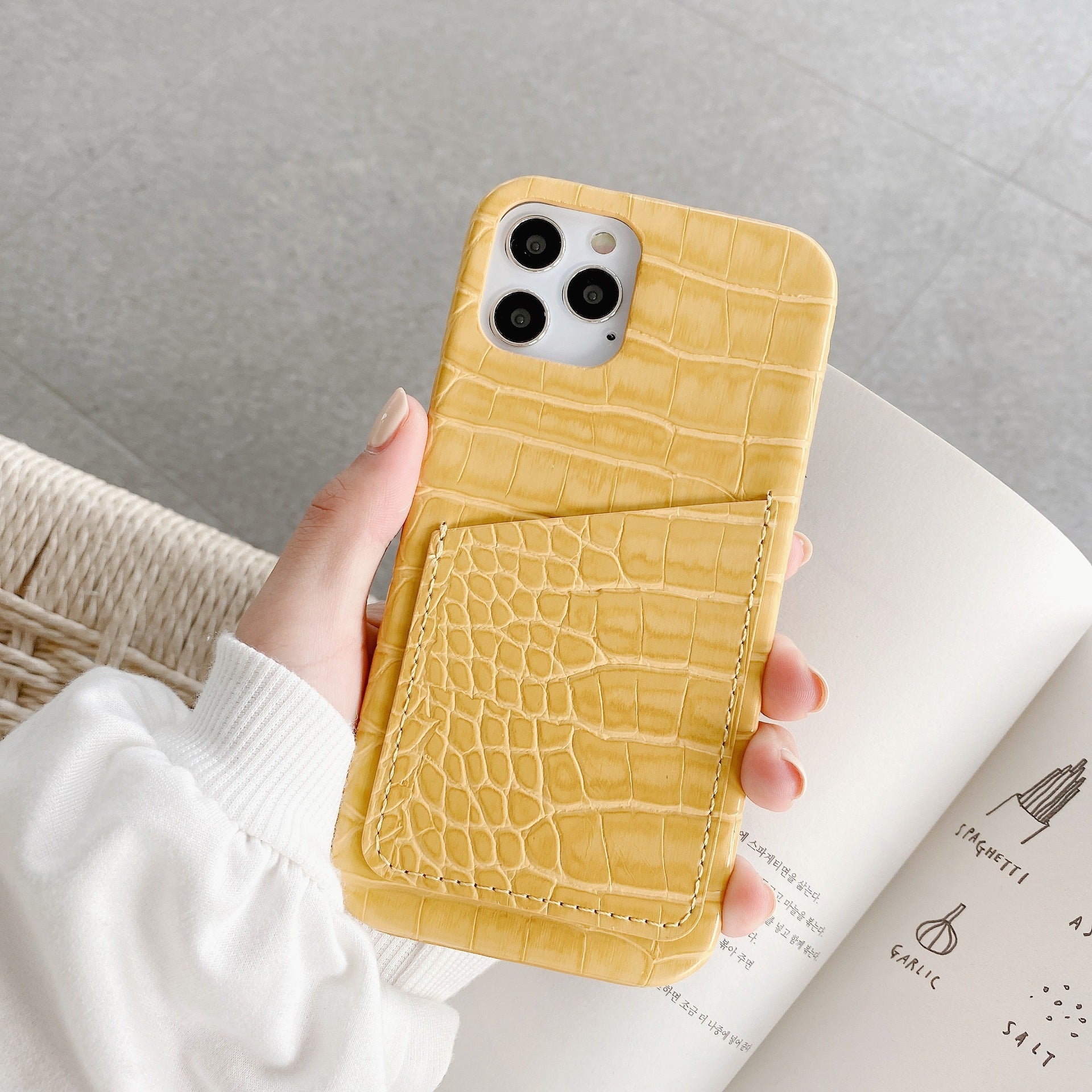 Leather crocodile-striped card case