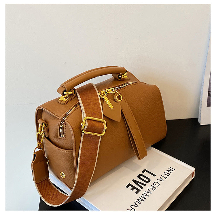 Summer All-Matching Shoulder Bag – Trendy Textured Pillow Handbag